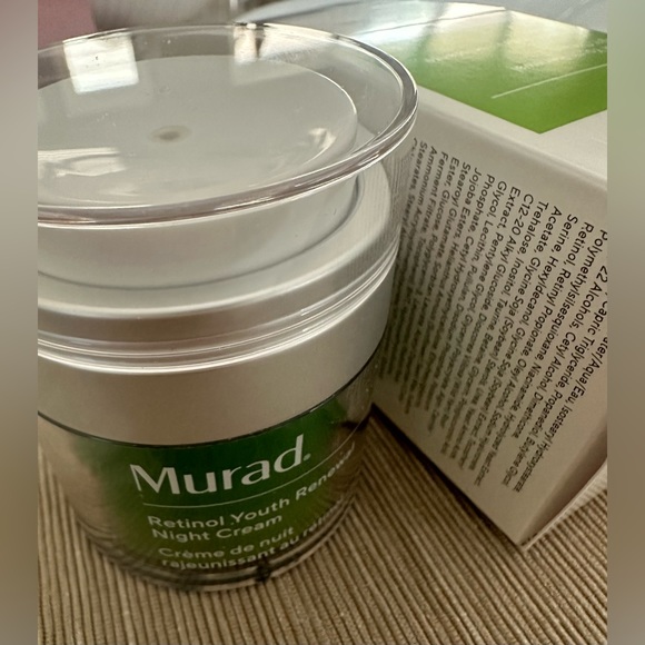 Minimize Signs of Aging’Wrinkles,Loss of Firmness,Roughness,Uneven Tone,Dullness - Picture 3 of 7